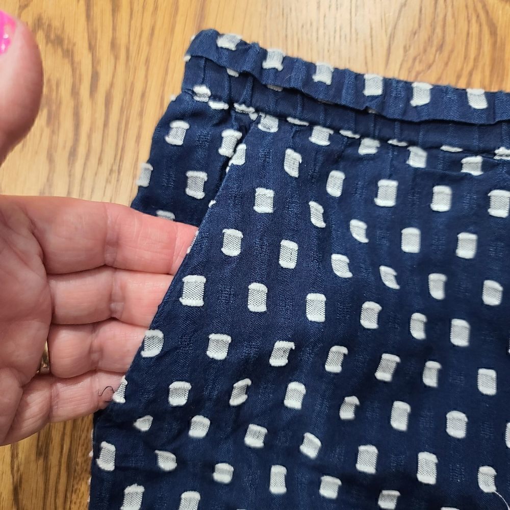 LOFT Drawstring Shorts Medium  - Picture 3 of 6